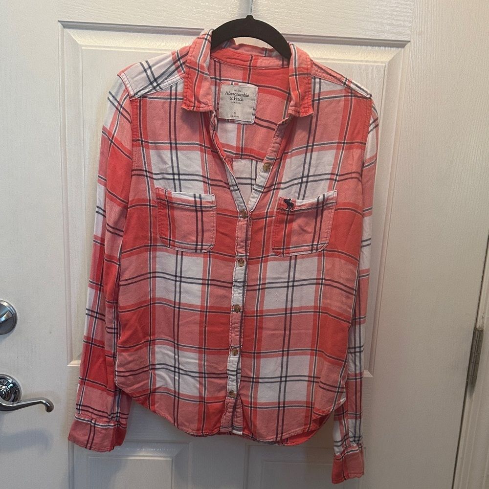Abercrombie & Fitch Red/Orange Blue & White Plaid Button-Up Shirt Size Small